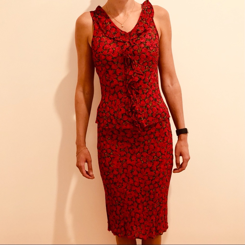 SAY Floral Rose Print 2-Piece Set: Ruffle Blouse & Tulip Midi Skirt - Size S / 2 - Picture 2 of 14
